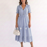 Dakota | Gestreiftes Stufen-Midikleid mit kurzem Arm