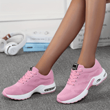 Atmungsaktive Sneaker mit Luftpolster und rutschfester Sohle