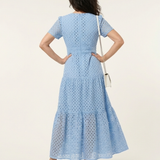 Brielle | Stufen-Midikleid mit Lochstickerei