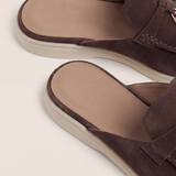 Mediterrane Pantolette aus Veloursleder in Brown Suède Mediterranean Mule