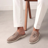 Mediterrane Pantolette aus Veloursleder in Beige