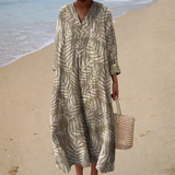 Sommerkleid mit Print, das die Silhouette hervorhebt