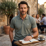 Das Elmwood Herren-Poloshirt aus Baumwolle, gepflegt