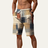 Die Stratford Herren-Sommershorts mit Karomuster und Tunnelzug