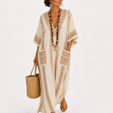 Dalia Kaftan in Beige mit Ethno-Muster