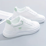 Schicke weiße Sneaker, leicht und bequem