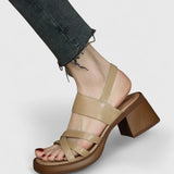 Celeste – Elegante Sandalen mit gekreuzten Riemen