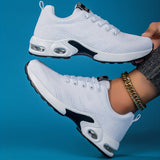 Atmungsaktive Sneaker mit Luftpolster und rutschfester Sohle