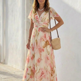 Elara | Geblümtes Maxikleid mit V-Ausschnitt und kurzem Arm