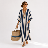 Yasmina Kaftan in Marineblau