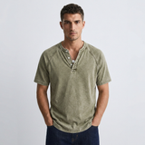 Jules – Herren-T-Shirt mit durchgehender Knopfleiste im Vintage-Stil