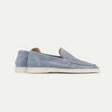 Klassischer Loafer aus Veloursleder in Baby Blue