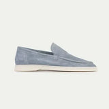 Klassischer Loafer aus Veloursleder in Baby Blue