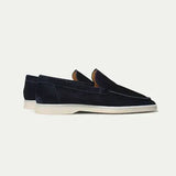 Klassischer Loafer aus Veloursleder in Marineblau