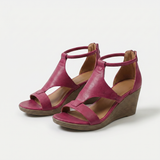 Nadia – Gepolsterter Komfort in eleganter Form