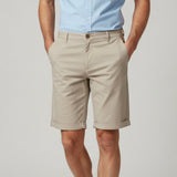 Die Roseland Herren-Sommershorts aus hochwertiger Baumwolle, ohne Bundfalten