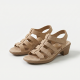 Tessa – Zeitlose Eleganz in zartem Taupe